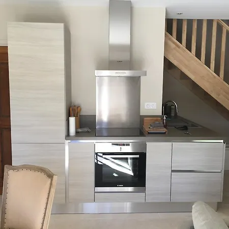 Holiday home Cabanon De Tati L'Isle-sur-la-Sorgue